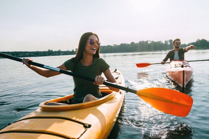 What To Wear Kayaking – The Ultimate Kayaking Clothing Guide
